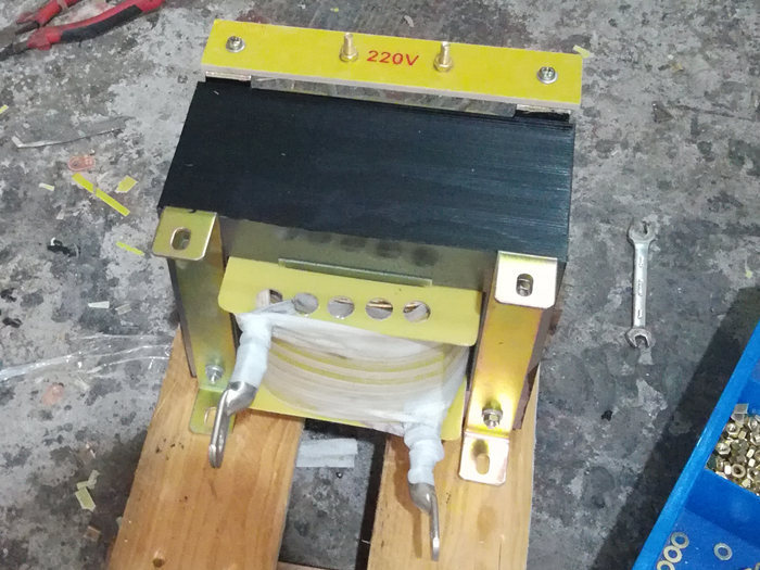 DDG-8KVA輸出10V電爐加熱變壓器