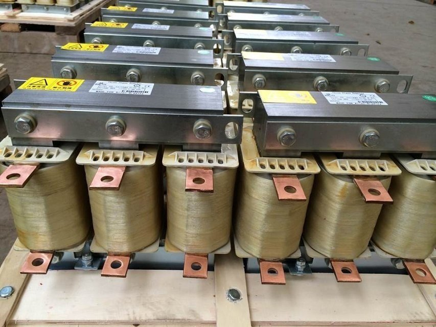 進(jìn)線<font color='red'><font color='red'>電抗器</font></font>ACL-450